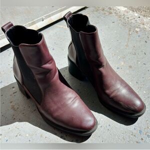Zara Women's Burgundy Leather Ankle Boots